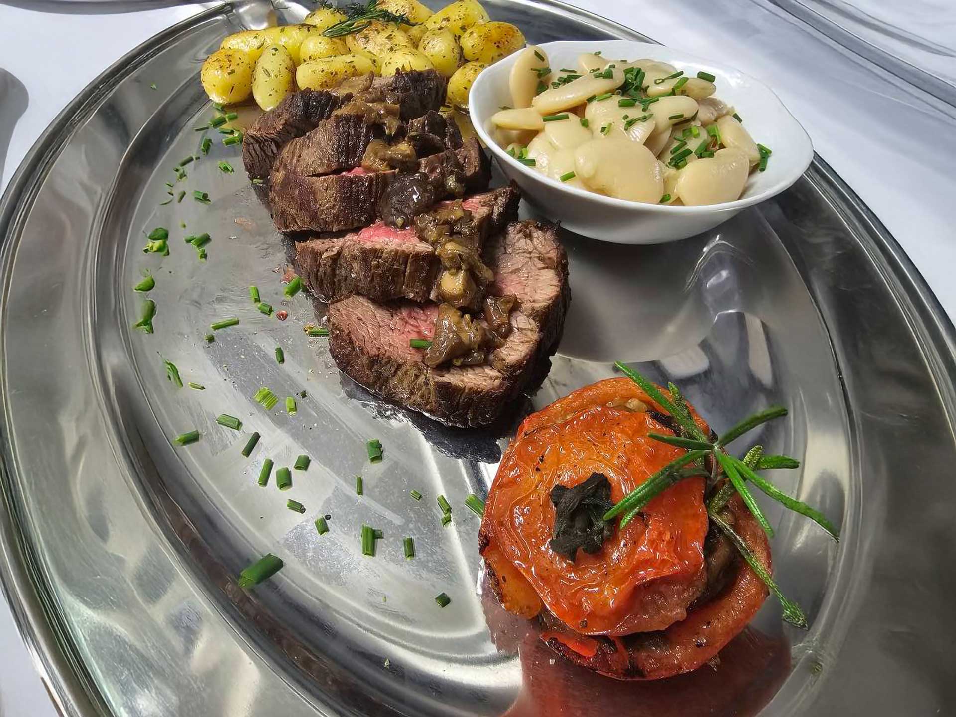 restaurant in Zamárdi Lake Balaton Paprika Csárda Platán Hotel
